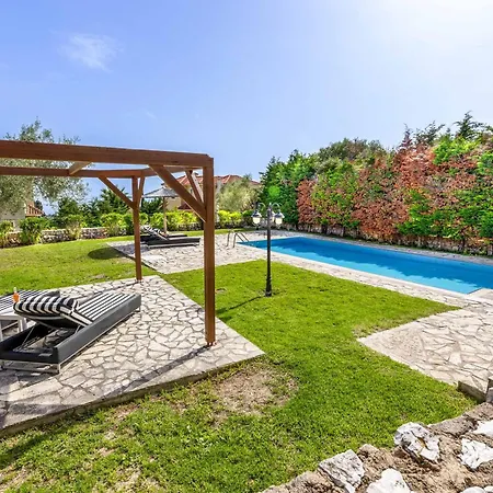 Kefalonia Sunshine